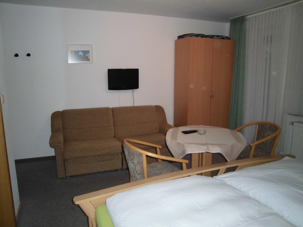 Dribischenhof Hotel Usseln Buitenkant foto