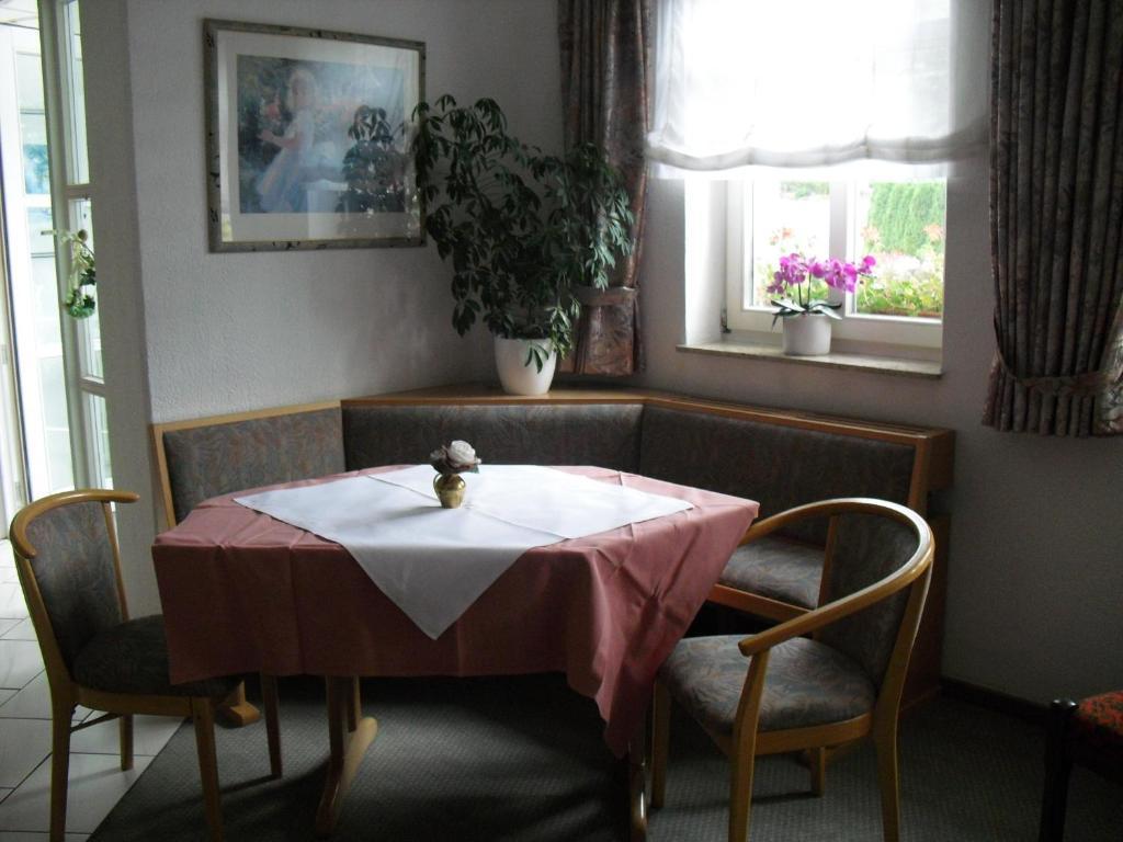 Dribischenhof Hotel Usseln Buitenkant foto